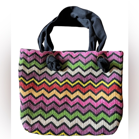 Braciano Tote Purse Handbag Colorful Chevron Stripes Approximately 14”x 4”x11” - Picture 7 of 9